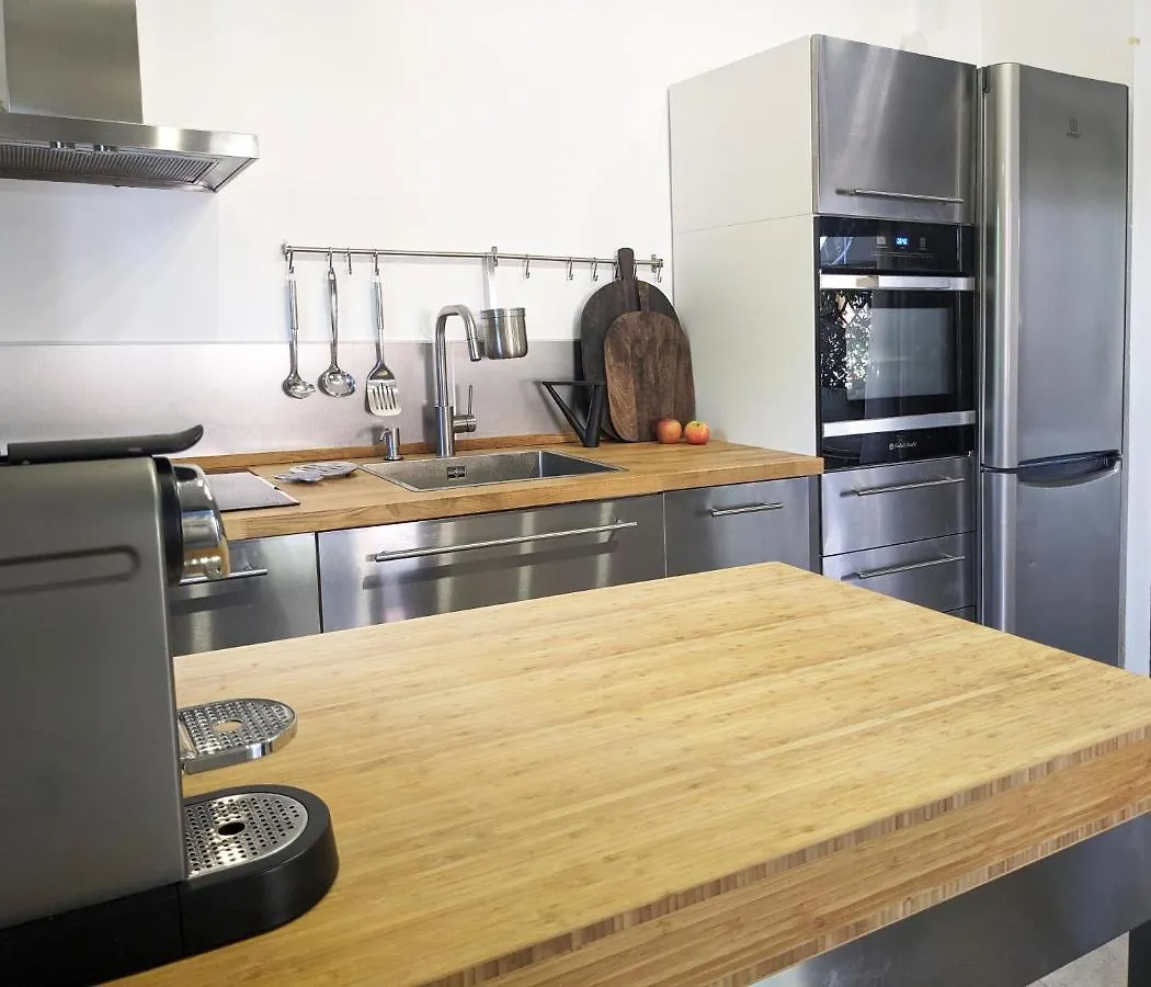 Nikiti Blue House 30M From The Beach With Sea View Görögország