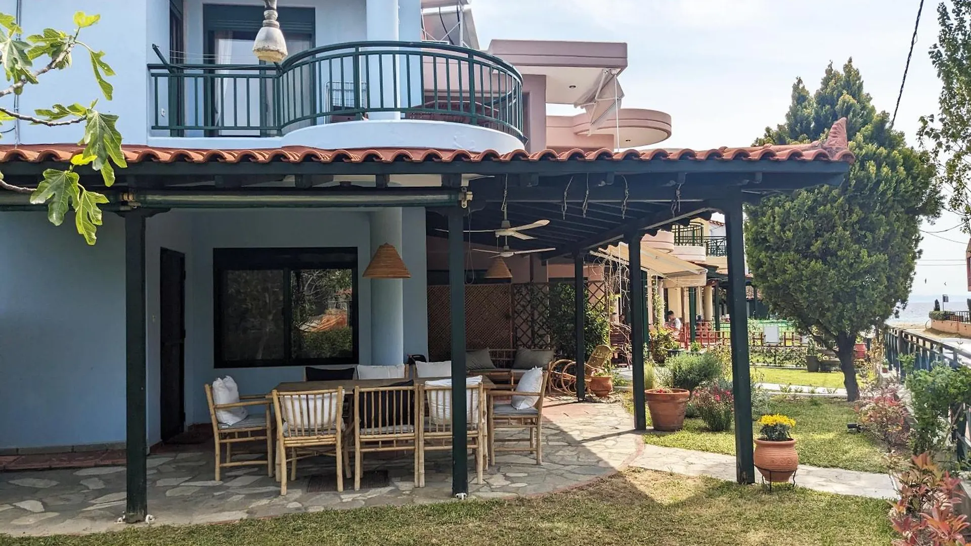 Casa de Férias Nikiti Blue House 30M From The Beach With Sea View
