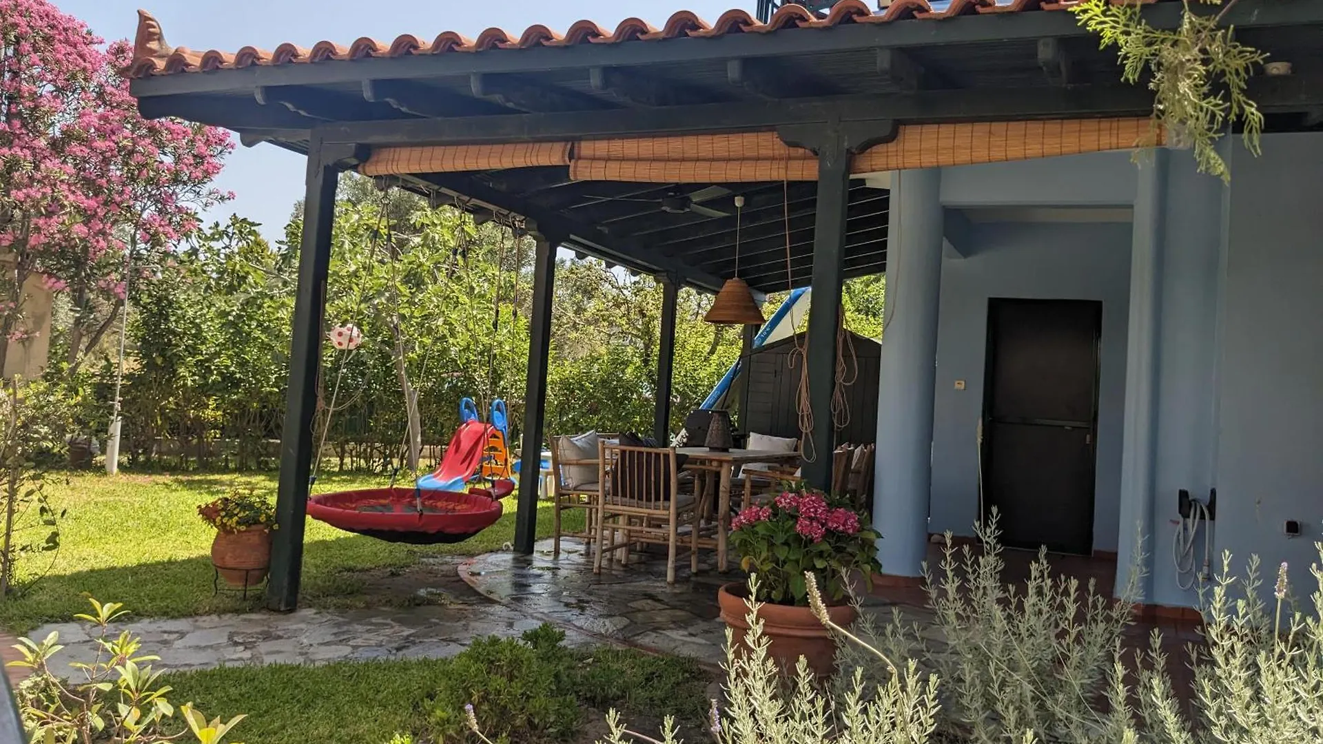 Nikiti Blue House 30M From The Beach With Sea View 0*, Nikiti (Sithonia) Grécia